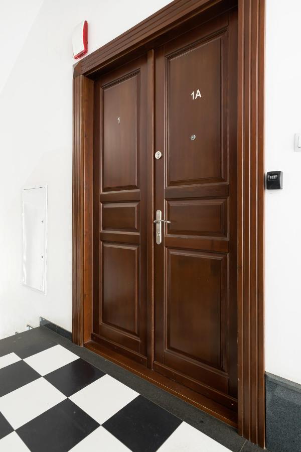 Discover Krakow Apartments - 5 Borowickiej St - Studio Next To Opera And Unity Centre المظهر الخارجي الصورة